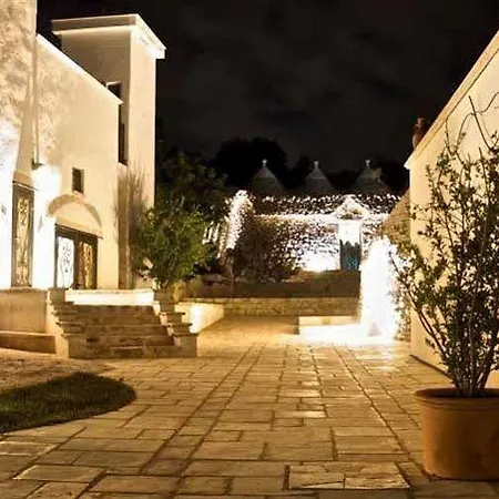 Masseria Quis Ut Deus 4*