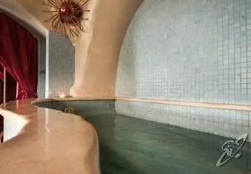 Hotel Masseria Quis Ut Deus Crispiano