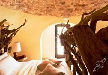 Hotel Masseria Quis Ut Deus 4*